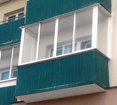 остекленный балкон